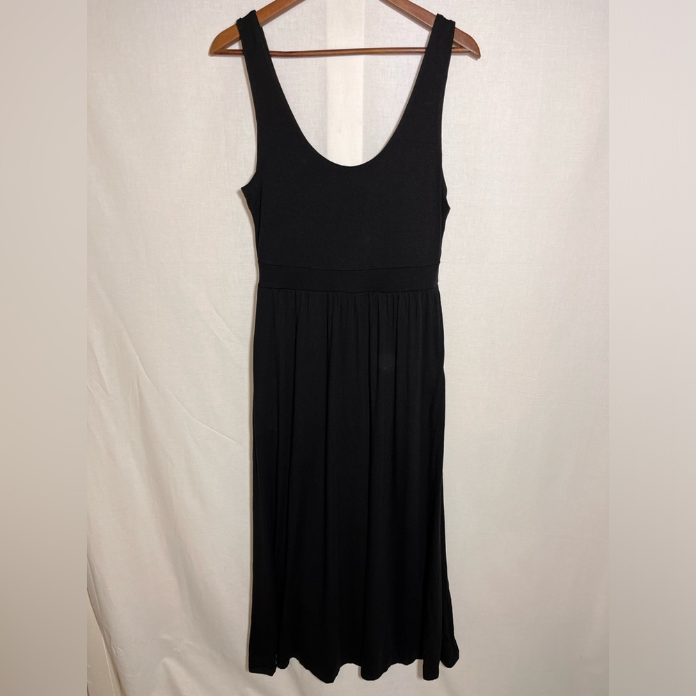 NWT Black Tape Dress size M